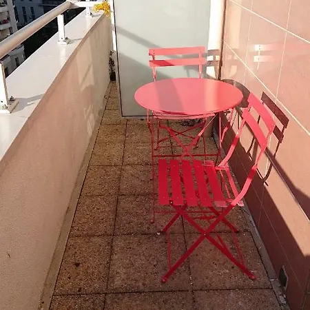 10 Min Walk Metro Line 1-faubourg La Defense Apartament *